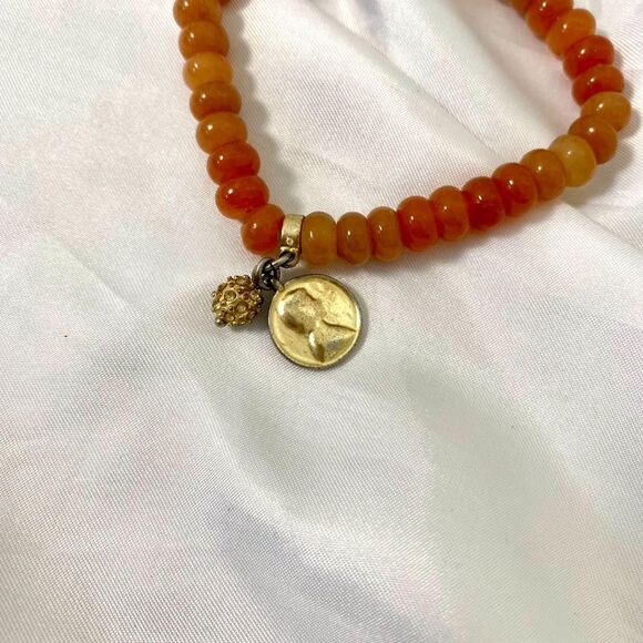 Vintage Orange Carnelian Gold Toned Small Charm Bracelet - Picture 2 of 3